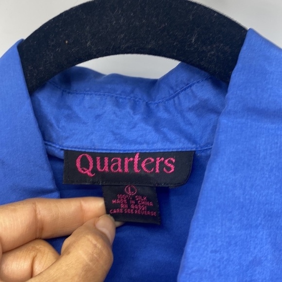 Vintage Quarters 100% Silk Short Sleeve Button Down Shirt blue hi lo split hem - Picture 2 of 7